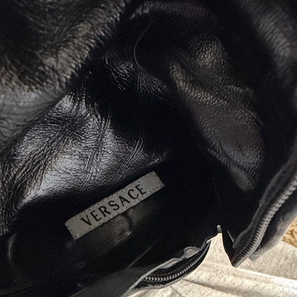 Vintage Versace Black Textured & Patent Heeled Boots Size 39 - Picture 7 of 7